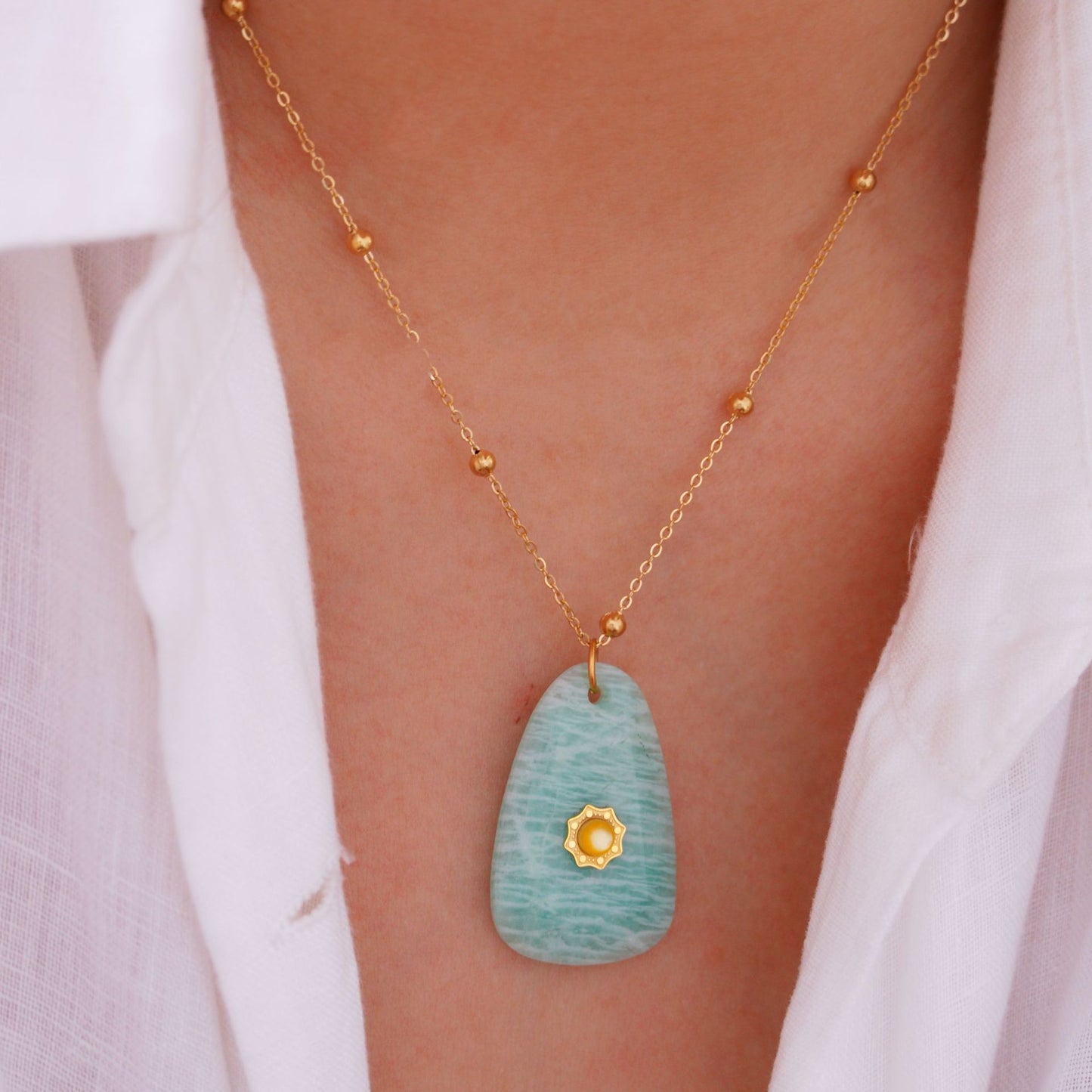 Natural Crystal Necklace with 14K Gold Plated
